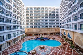 Azal Pyramids hotel
